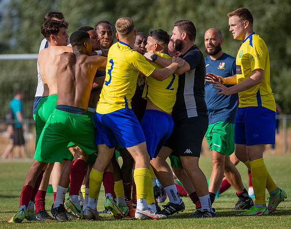vs Ascot United FC (FA Cup)-236