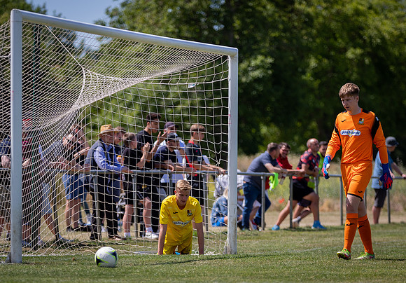 vs Maidenhead United FC-239