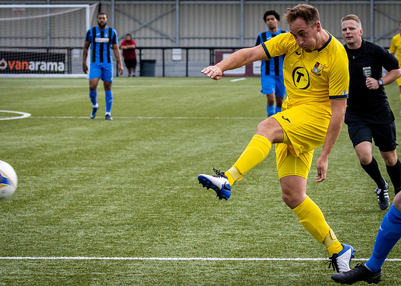 vs Chalvey Sports FC-11
