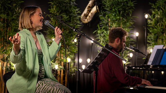 Rob Castell & Daisy Wood-Davis-130