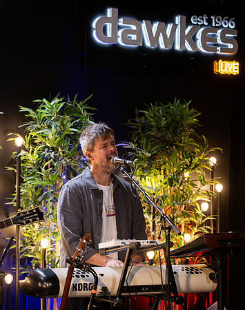 Pete Josef at Dawkes-24