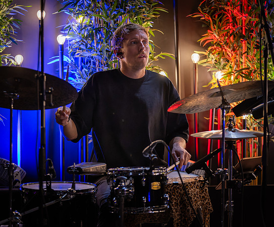 Pete Josef at Dawkes-204