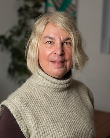 Maria-8