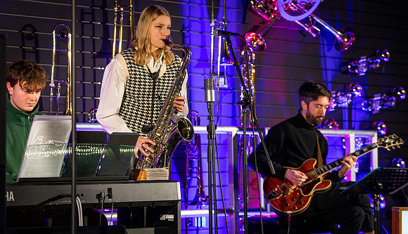 Emma Rawicz Trio-28