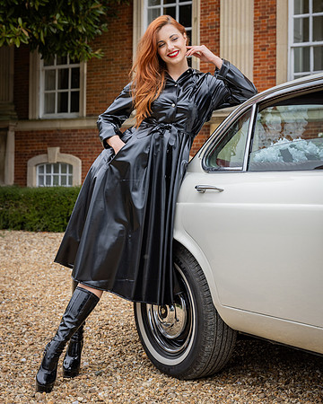 Chicheley Hall - Black-14