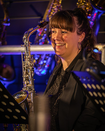 Marici Saxes-99