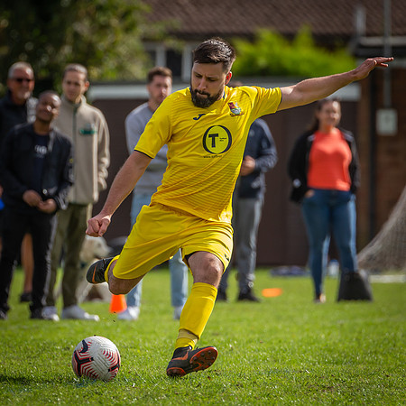 vs Cookham Dean-80