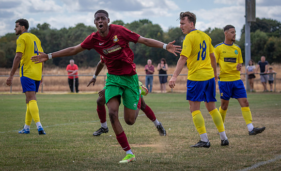 vs Ascot United FC (FA Cup)-61
