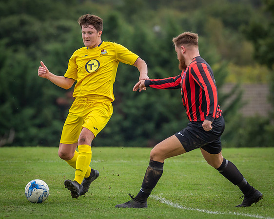 vs Cookham Dean-24