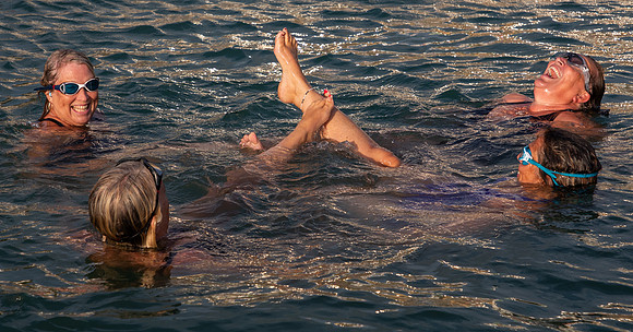 Wild Swimmers-134