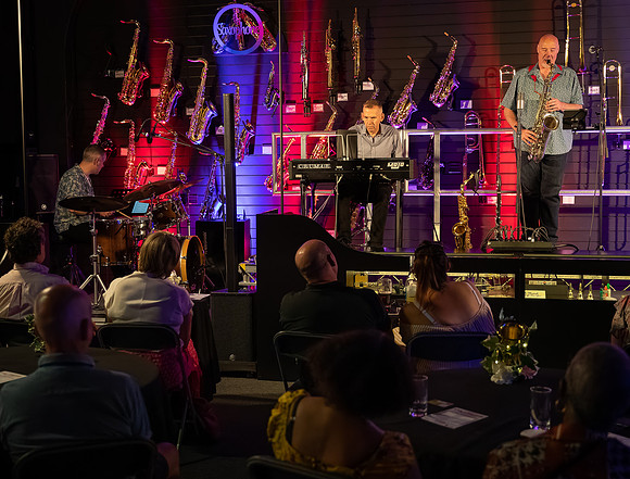Simon Bates Trio - July-122