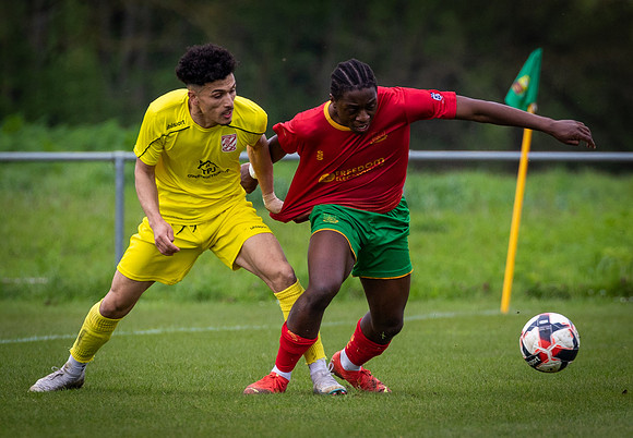 vs Flackwell Heath FC (Cup)-18