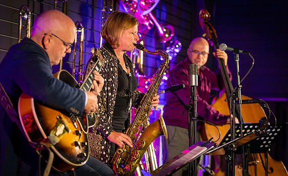 Karen Sharp Trio-12
