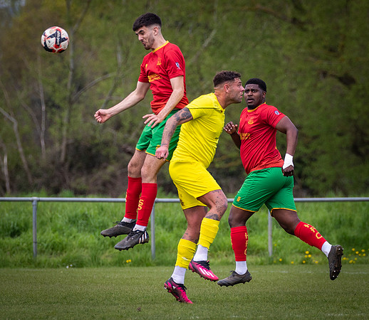 vs Flackwell Heath FC (Cup)-13