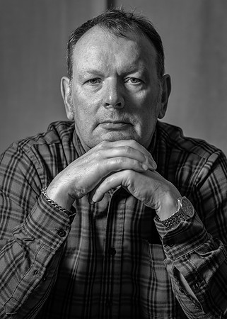 Simon 2024-4bw