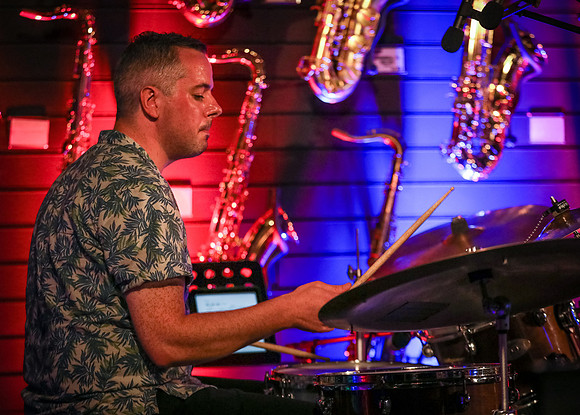 Simon Bates Trio - July-46