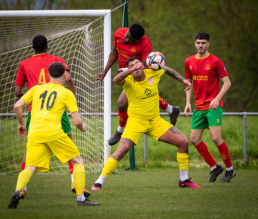 vs Flackwell Heath FC (Cup)-12
