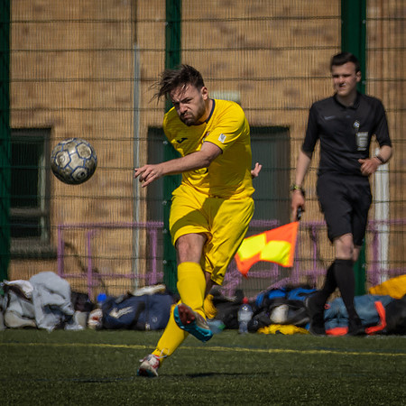 vs Wokingham & Emmbrook  FC-56