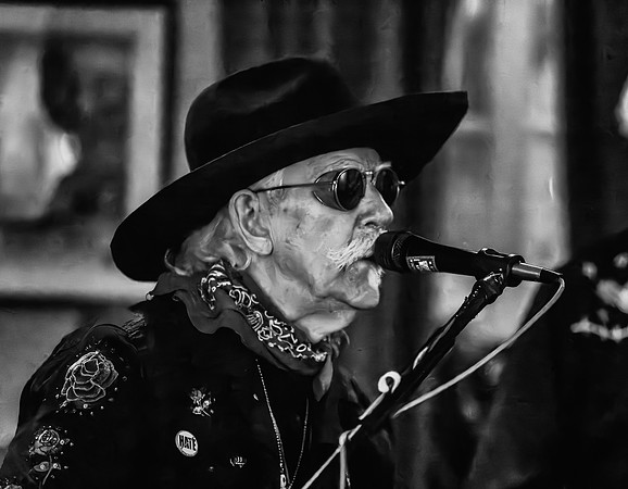 Lightnin Willie-31