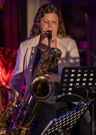 Marici Saxes-24