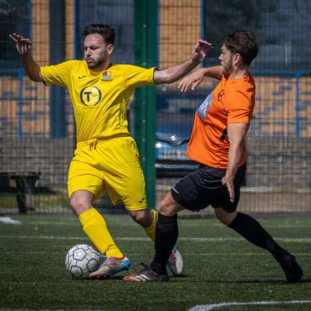 vs Wokingham & Emmbrook  FC-36