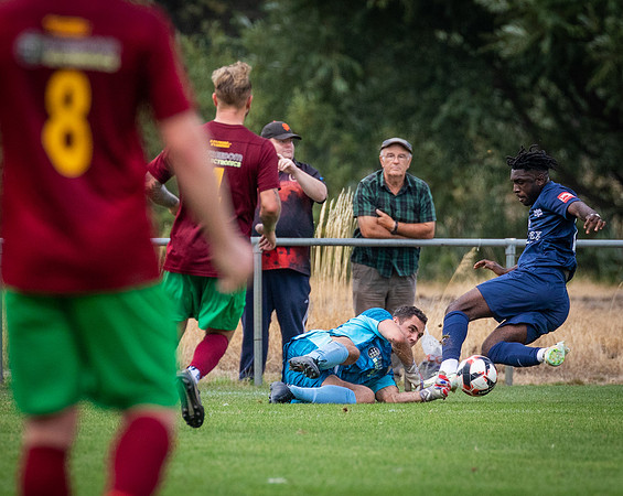 vs Binfield FC (FA Cup)-217