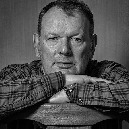 Simon 2024-15bw