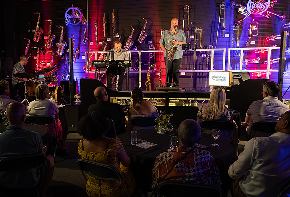 Simon Bates Trio - July-125