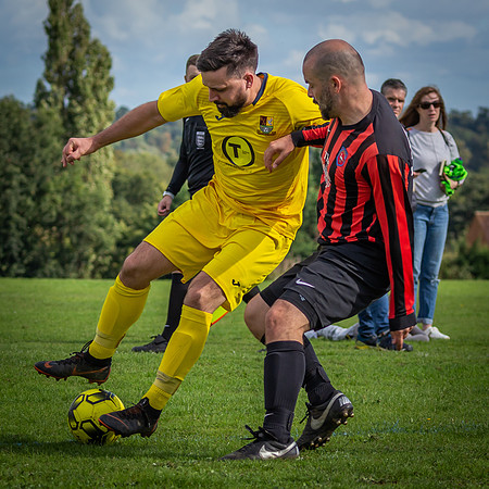 vs Cookham Dean-94