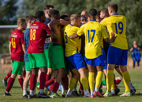 vs Ascot United FC (FA Cup)-237