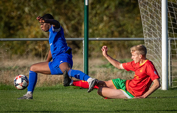 vs Broadfields United FC-187