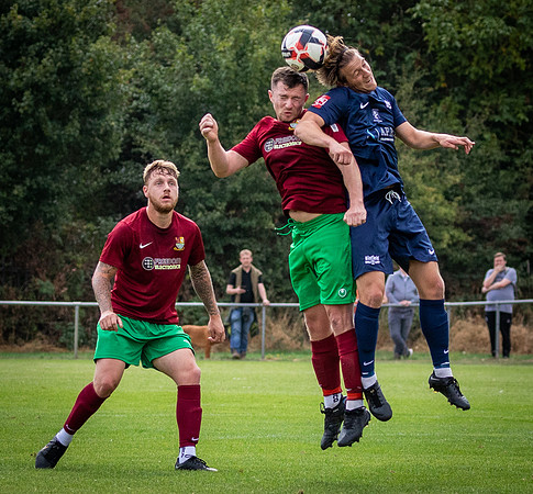 vs Binfield FC (FA Cup)-21