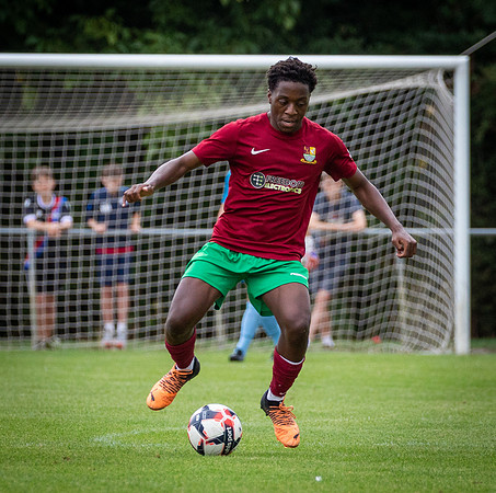 vs Binfield FC (FA Cup)-32