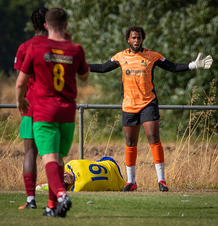vs Ascot United FC (FA Cup)-218