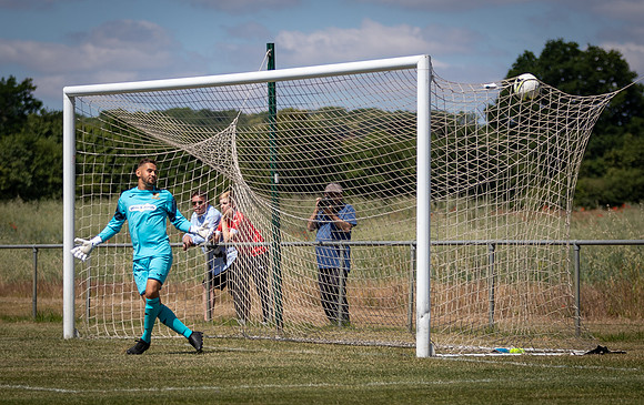 vs Maidenhead United FC-62