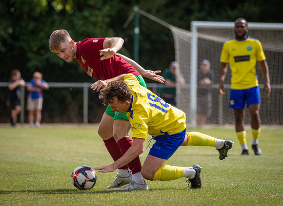 vs Ascot United FC (FA Cup)-3