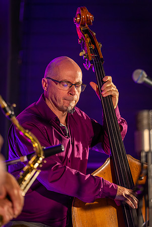 Karen Sharp Trio-70