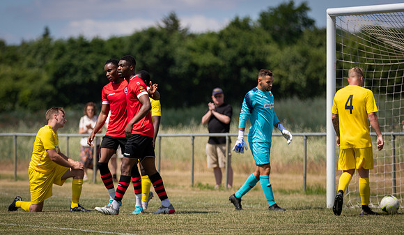vs Maidenhead United FC-165
