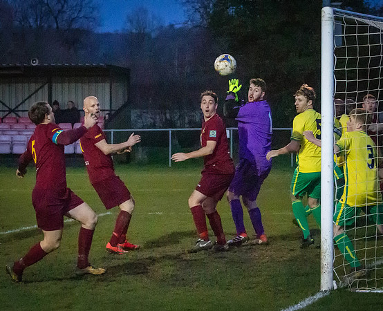 vs Abingdon Town-34