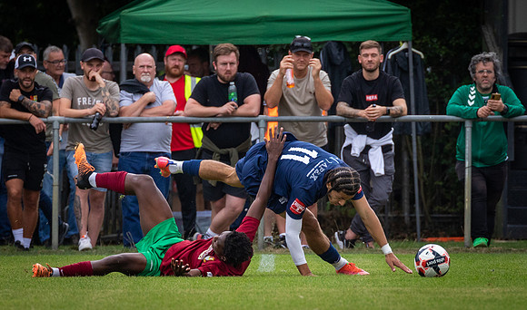 vs Binfield FC (FA Cup)-15