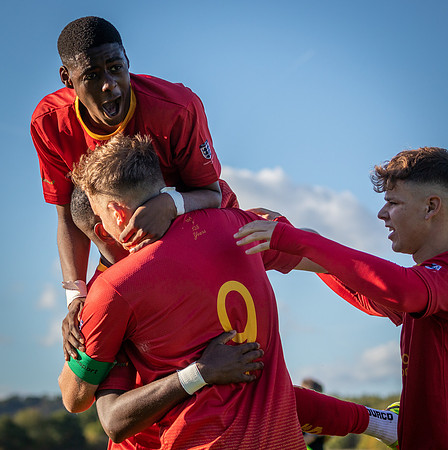 vs Broadfields United FC-203