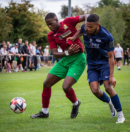 vs Binfield FC (FA Cup)-54