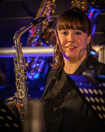 Marici Saxes-100