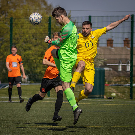 vs Wokingham & Emmbrook  FC-37
