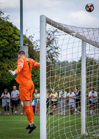 vs Binfield FC (FA Cup)-187