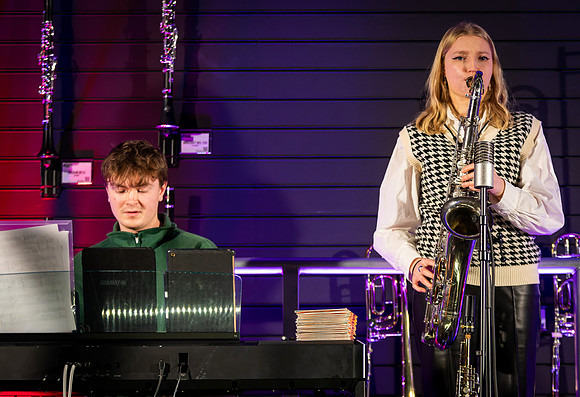 Emma Rawicz Trio-6