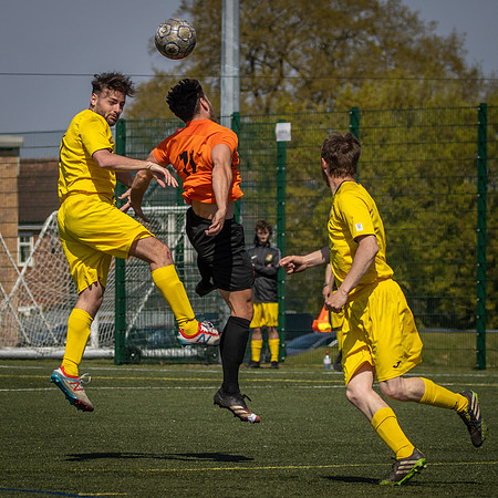 vs Wokingham & Emmbrook  FC-59