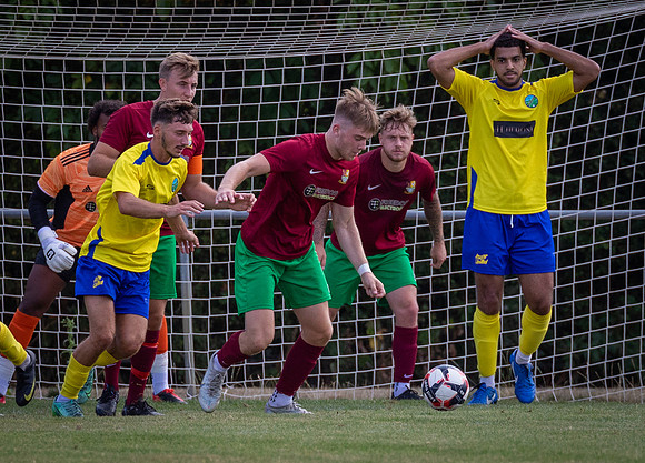 vs Ascot United FC (FA Cup)-131