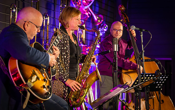 Karen Sharp Trio-9