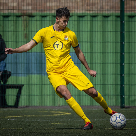 vs Wokingham & Emmbrook  FC-30